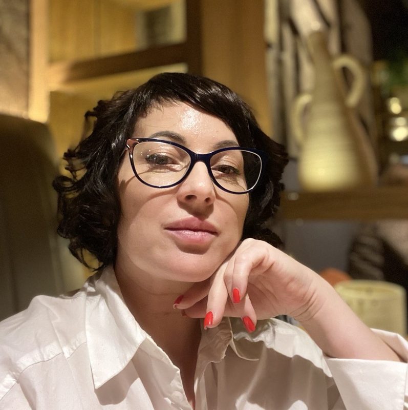 Елена Иванова